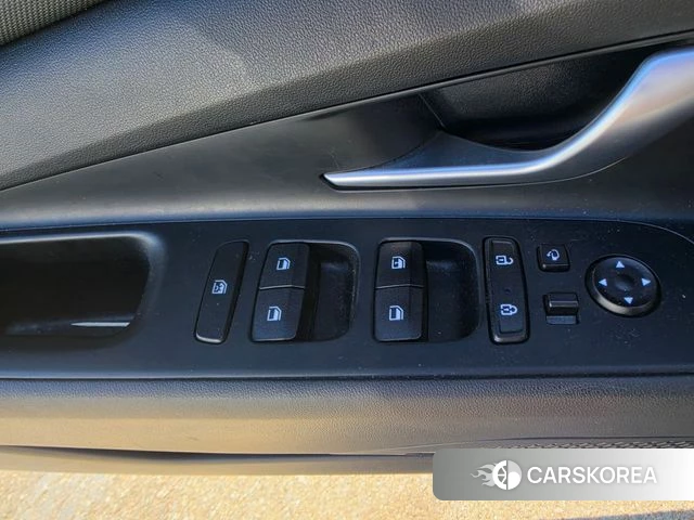Hyundai Avante Hybrid (CN7) id 4641166 из Кореи 13