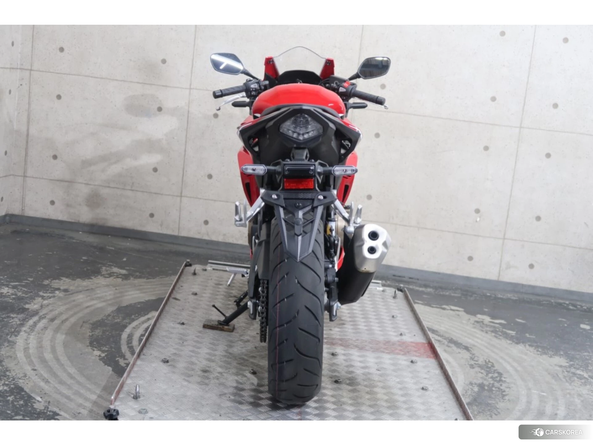Honda CBR400R ABS id 4380033 из Японии 8