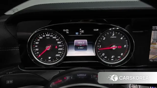 Mercedes-Benz E-Class W213 id 3687139 из Кореи 18