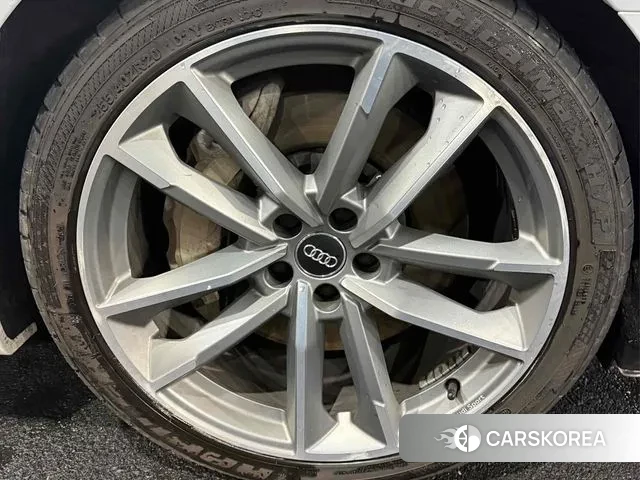 Audi A7 (4K) id 3666369 из Кореи 12