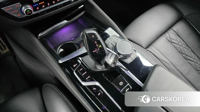 BMW 5 Series (G30) id 4784893 из Кореи 31