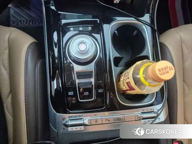 Kia Carnival 4th generation id 3371485 из Кореи 18