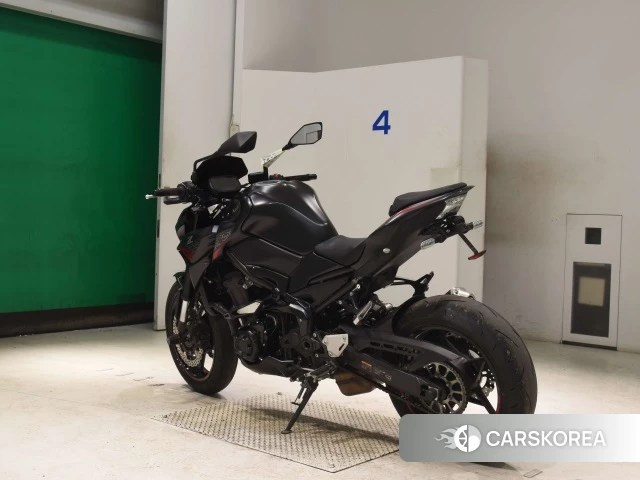 Kawasaki Z900 id 4380146 из Японии 8