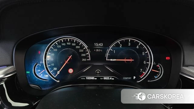 BMW 5 Series (G30) id 4459449 из Кореи 34