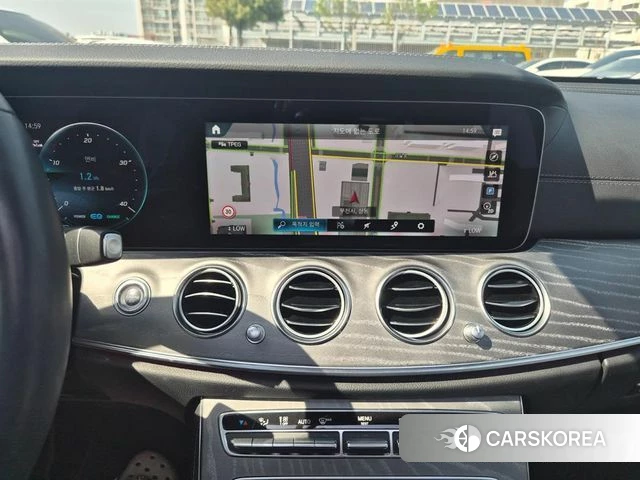 Mercedes-Benz E-Class W213 id 4298726 из Кореи 18