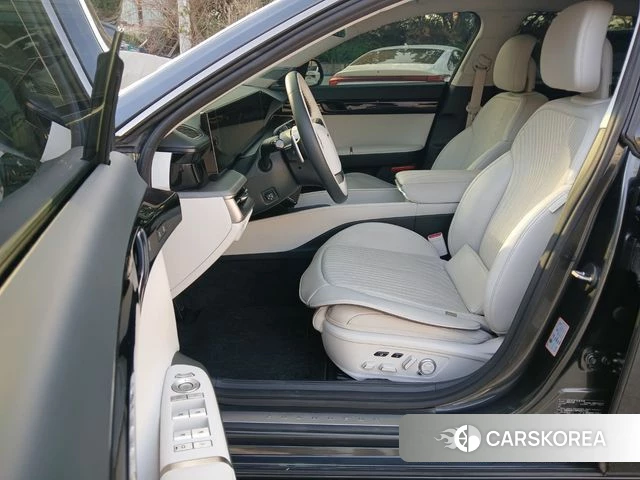 Hyundai Grandeur Hybrid (GN7) id 3953148 из Кореи 18