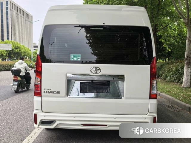 Toyota Sienta id 4261583 из Китая 14