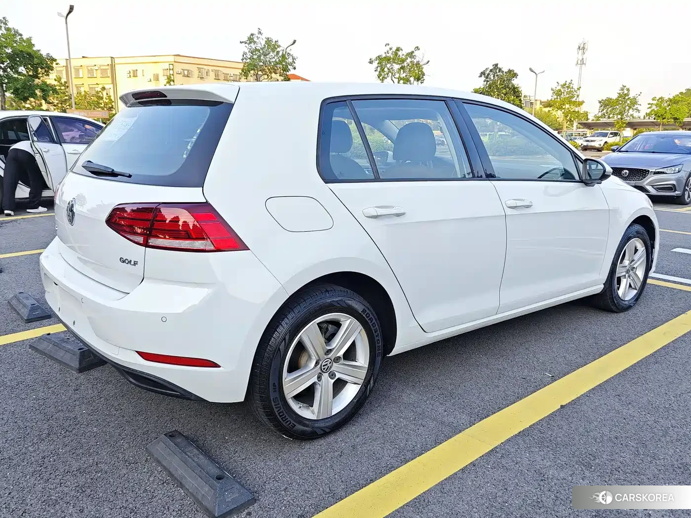Volkswagen Golf id 4576728 из Китая 24