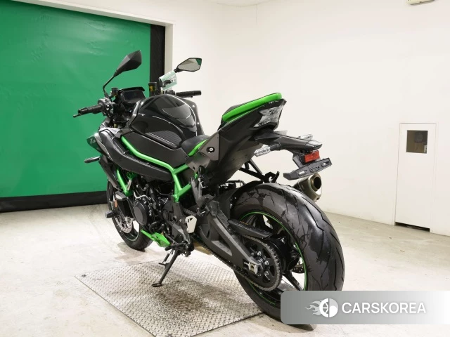 Kawasaki Z H2 SE id 4289965 из Японии 8