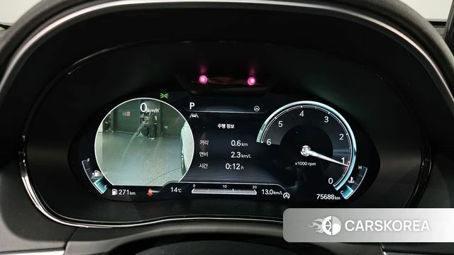 Genesis GV70 id 3827965 из Кореи 18