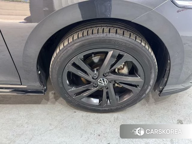 Volkswagen Golf id 4240049 из Китая 28