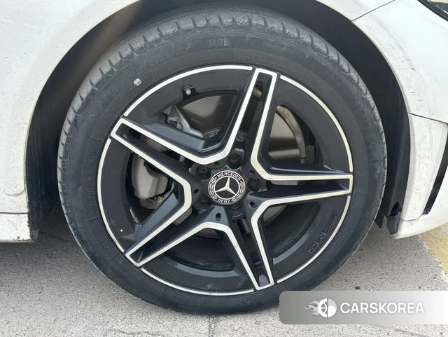 Mercedes-Benz Class C id 4314527 из Китая 16