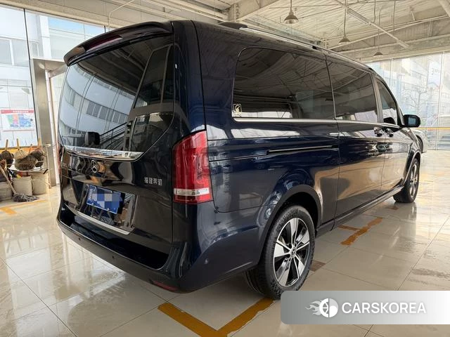 Mercedes-Benz V-class id 4297376 из Китая 13
