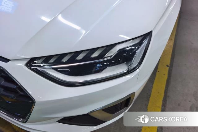 Audi A4L id 4290354 из Китая 15