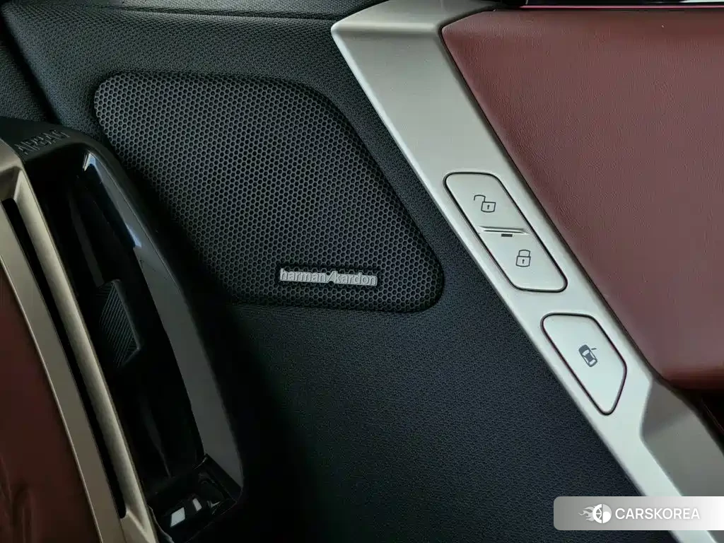 BMW iX id 4600507 из Китая 16