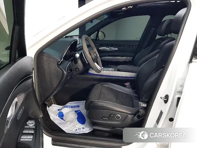 Genesis GV70 id 3640475 из Кореи 18