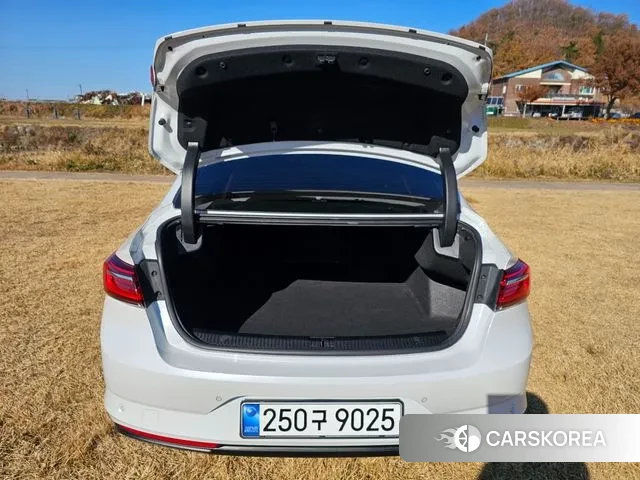 Renault Korea (Samsung) The New SM6 id 3428228 из Кореи 16