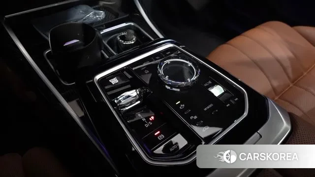 BMW 7 Series (G70) id 3554910 из Кореи 18