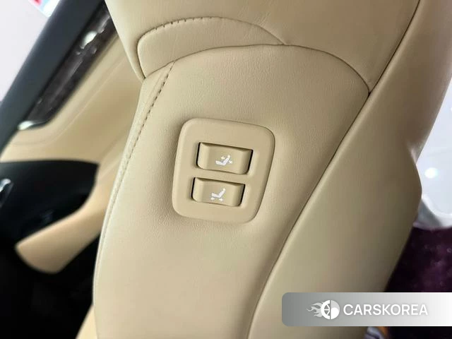 Toyota Wilfa id 4261650 из Китая 22