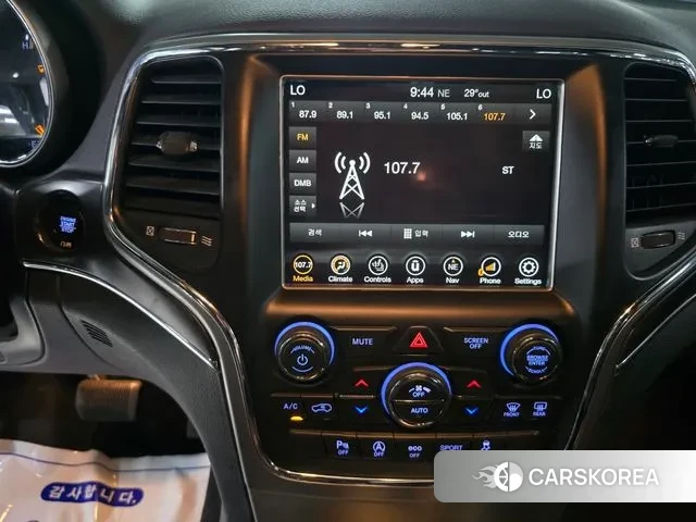 Jeep Grand Cherokee id 2971354 из Кореи 18