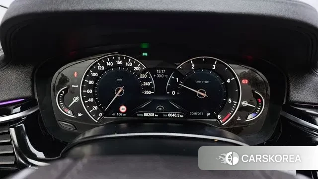 BMW 5 Series (G30) id 3019035 из Кореи 18