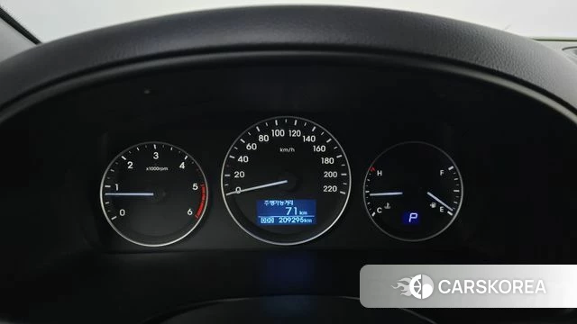 Hyundai The New Grand Starex id 4285518 из Кореи 18