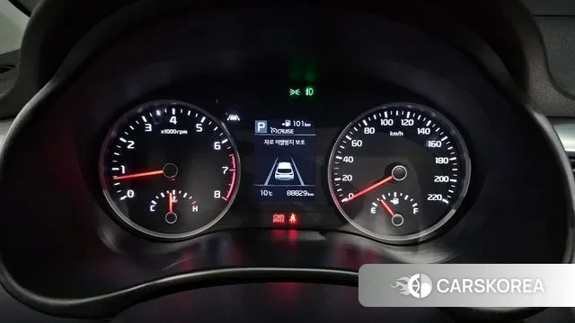 Kia Stonic id 3489758 из Кореи 18