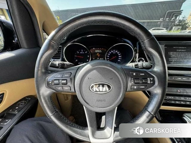 Kia The New Carnival id 4923744 из Кореи 15