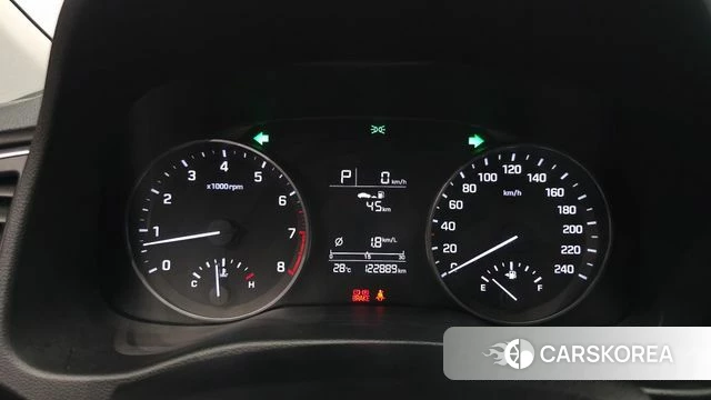 Hyundai Avante AD id 4615383 из Кореи 28