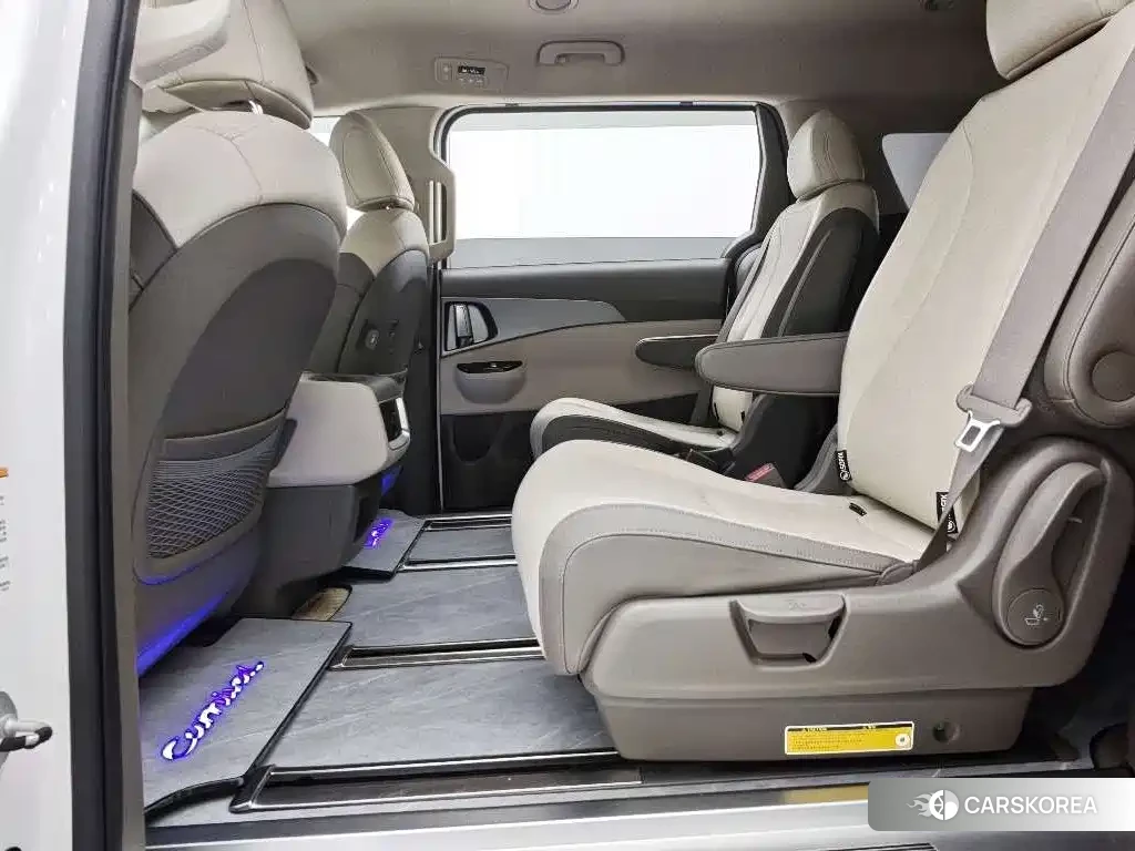 Kia Carnival id 4589413 из Китая 16