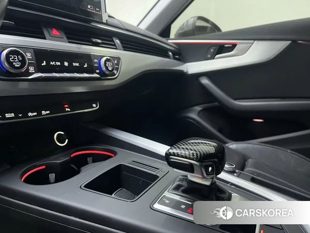 Audi A4L id 4299891 из Китая 15