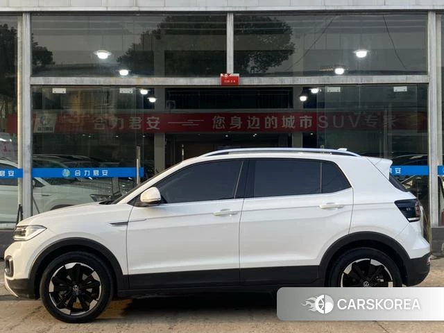Volkswagen Exploring the shadow id 4258437 из Китая 17