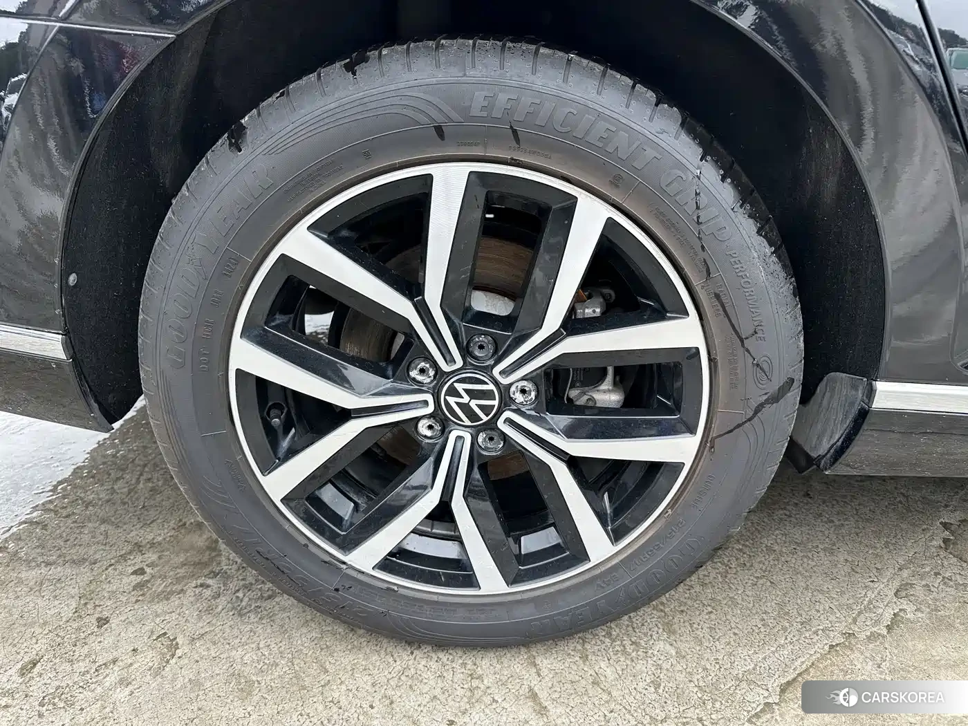 Volkswagen Magotan id 4664430 из Китая 20