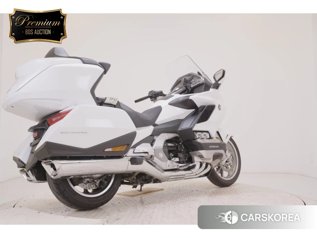 Honda GL1800 TOUR DCT id 3970226 из Японии 8