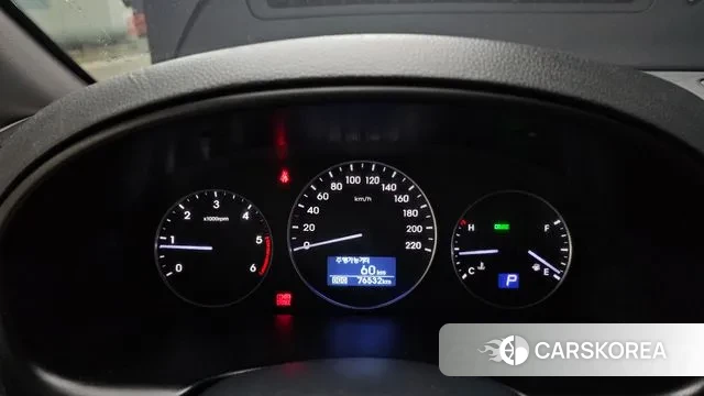 Hyundai The New Grand Starex id 3714156 из Кореи 18