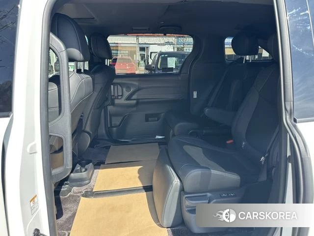 Toyota Saina id 4235045 из Китая 24