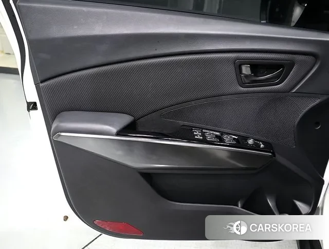 Ssangyong Berry New Tivoli id 3499315 из Кореи 18