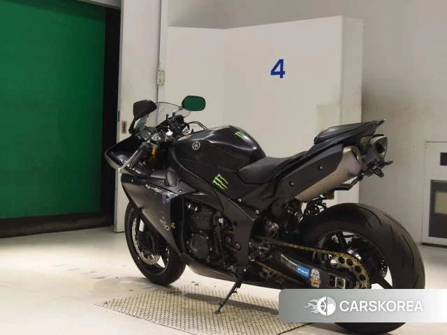 Проданный Yamaha YZF-R1 id 4312788 из Японии, фото 8