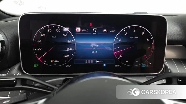 Mercedes-Benz C-Class W206 id 4762230 из Кореи 28