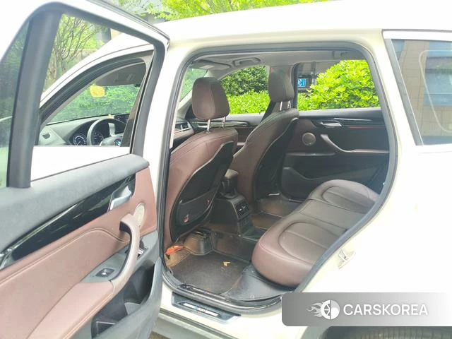 BMW X1 id 4209185 из Китая 8