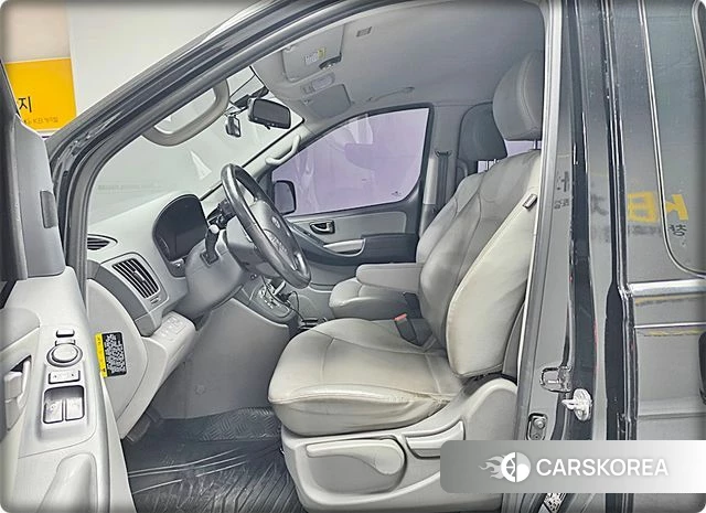 Hyundai The New Grand Starex id 3937121 из Кореи 18