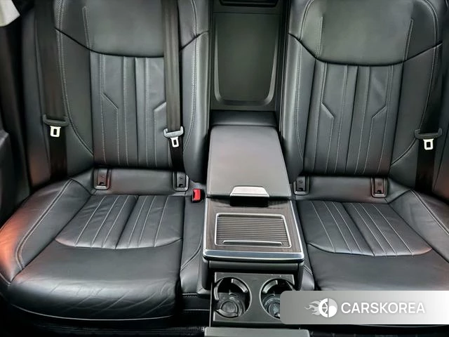 Audi A6L id 4271688 из Китая 28