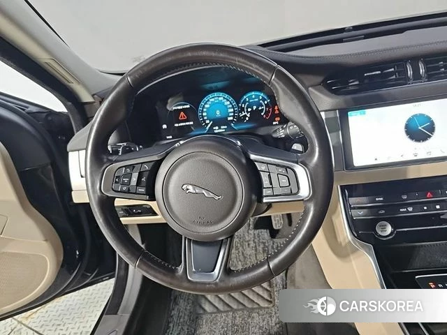 Jaguar XF (X260) id 4849945 из Кореи 18