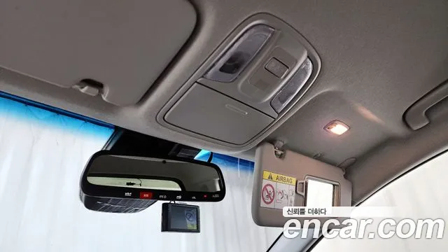 Kia Niro Plus id 2655463 из Кореи 18