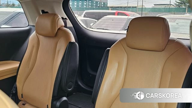 Kia Carnival 4th generation id 4249914 из Кореи 18