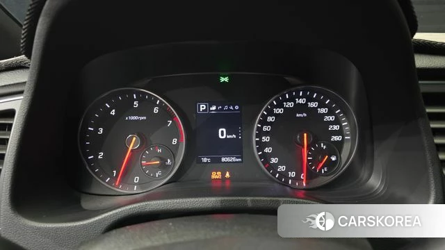 Hyundai Avante AD id 3861631 из Кореи 18