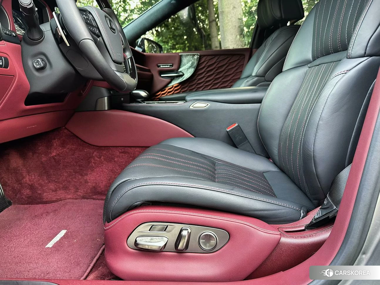 Lexus LS id 4486526 из Китая 28