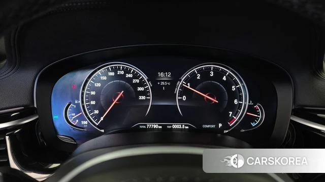 BMW 5 Series (G30) id 4865546 из Кореи 18