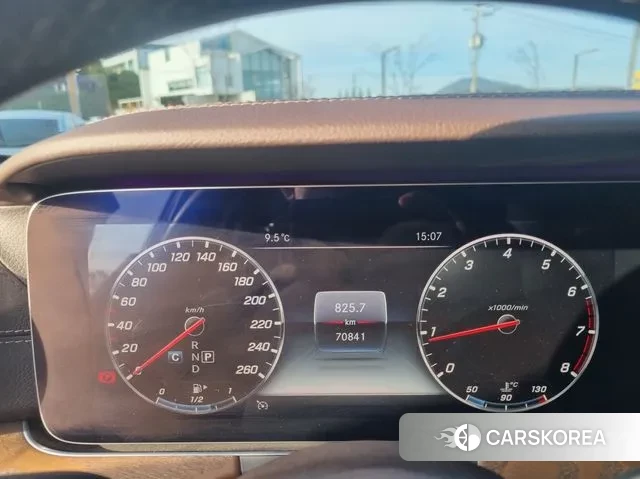 Mercedes-Benz E-Class W213 id 3380413 из Кореи 10