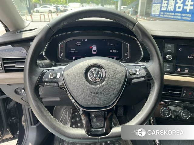 Volkswagen Passat id 4238967 из Китая 15